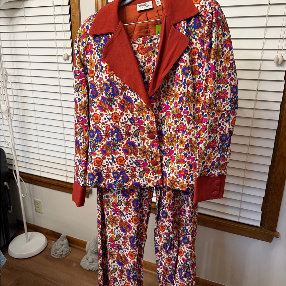The Hippie Shake Groovy Suit - New with tags